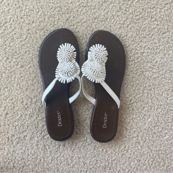 Dexter Womens Size 8 White Floral Puff Dandelion Sandals - Picture 1 of 6